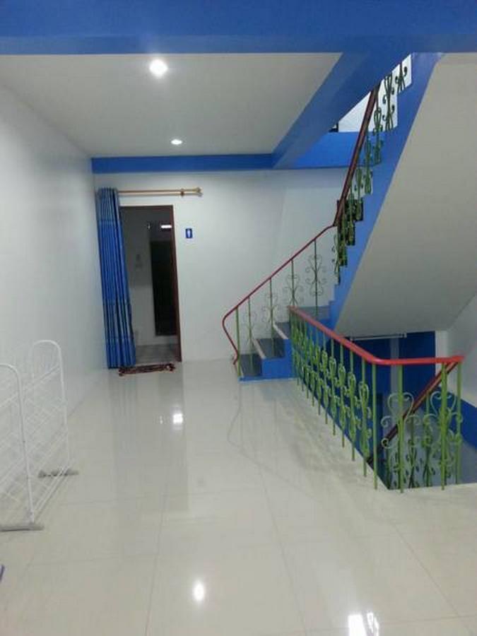 Madinah Hostel Ранонг Екстер'єр фото